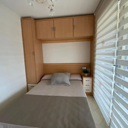 Con Piscina En 1ª Linea De Playa En Apartment *