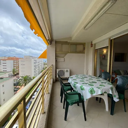 Con Piscina En 1ª Linea De Playa En