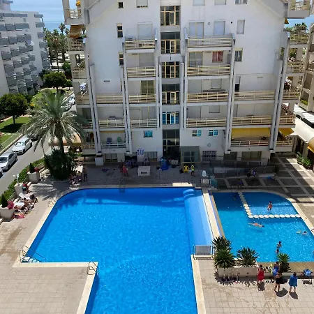 Con Piscina En 1ª Linea De Playa En Salou